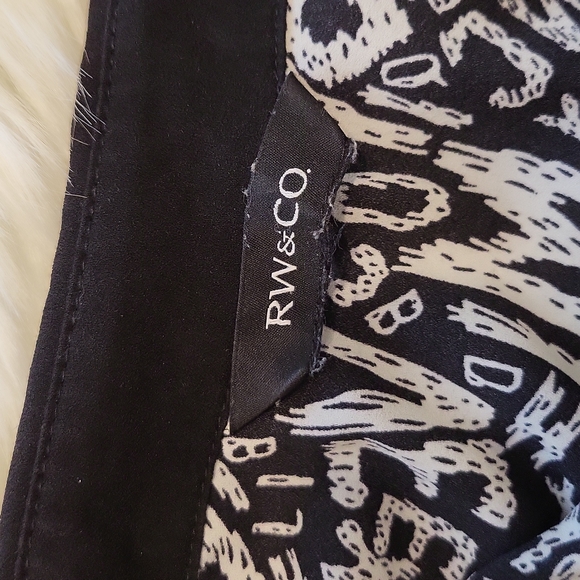 RW & Co. Ladies Blouse - Picture 9 of 9